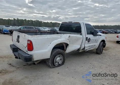 2011 Ford F350 Super Duty z USA, uszkodzony, nr VIN 1FTBF3A69BEB43787